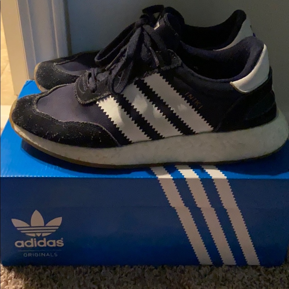 Adidas Iniki Runner